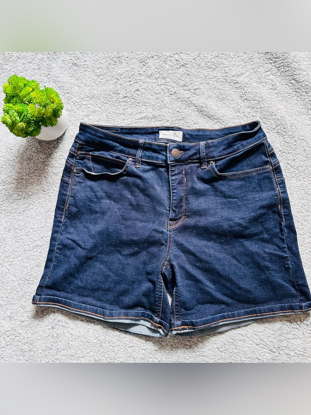 Bootlegger Dark Wash Stretch Denim Shorts Coastal Cowgirl W30 Summer